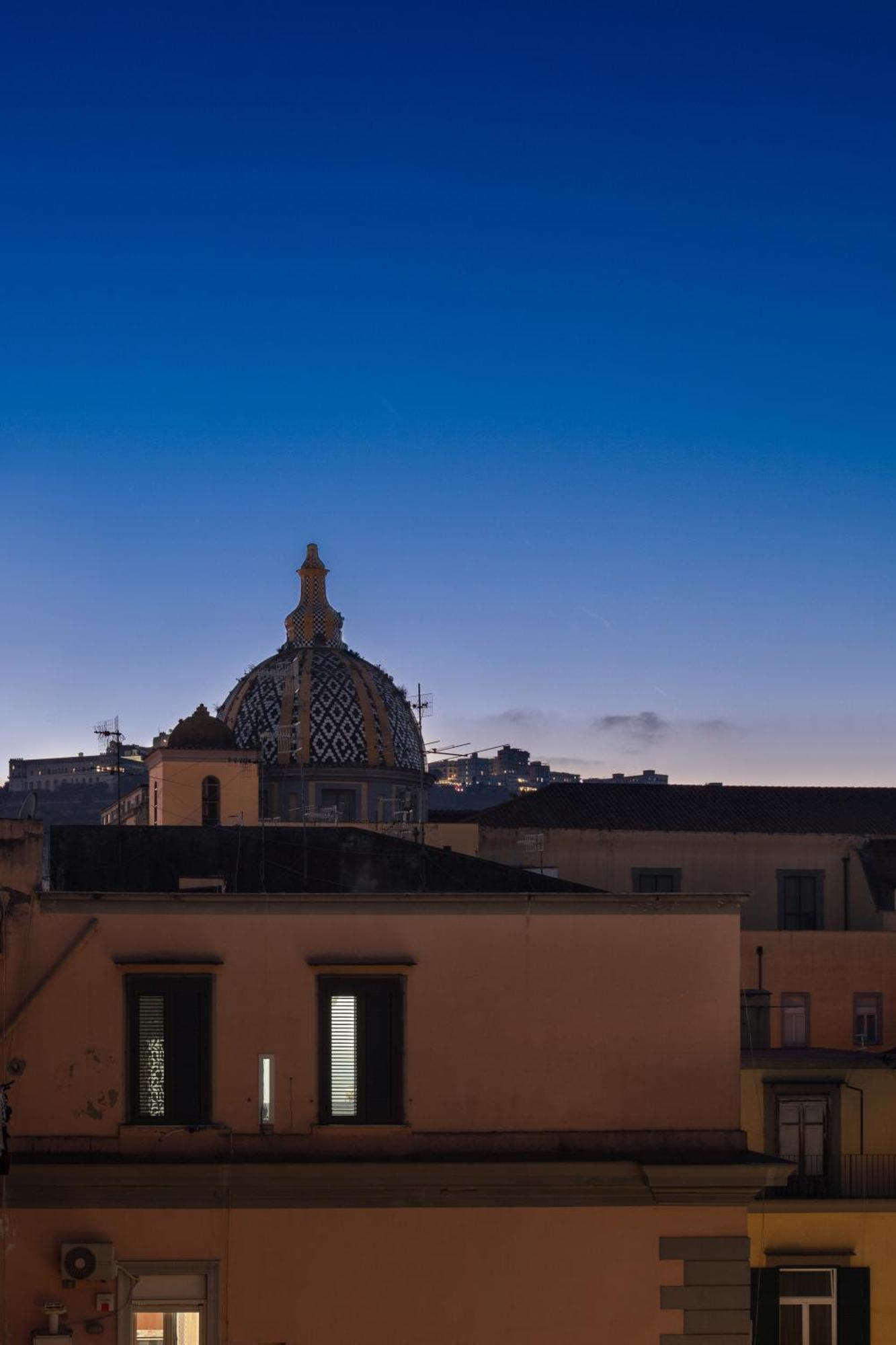 Hotel Main - Duomo Napoli Esterno foto